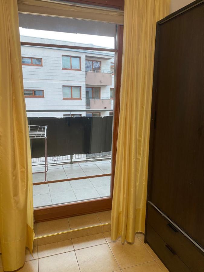 Apartment Komfortowy Na Florianskiej, Park Praski, Dw Wilenski,w Odleglosci Spaceru Od Starego Miasta, Milo Widziec Gosci Ze Zwierzetami