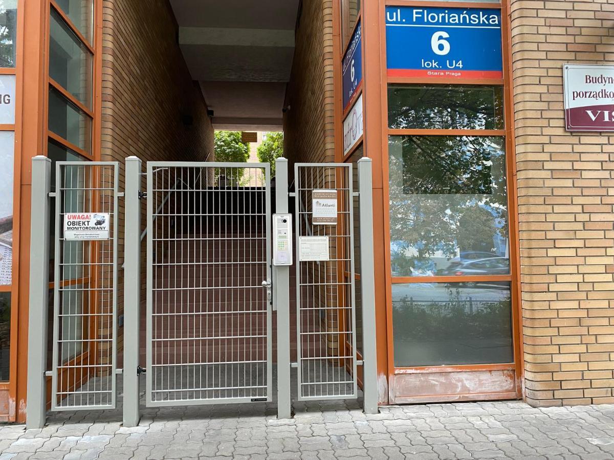 Komfortowy Na Florianskiej, Park Praski, Dw Wilenski,w Odleglosci Spaceru Od Starego Miasta, Milo Widziec Gosci Ze Zwierzetami Warschau