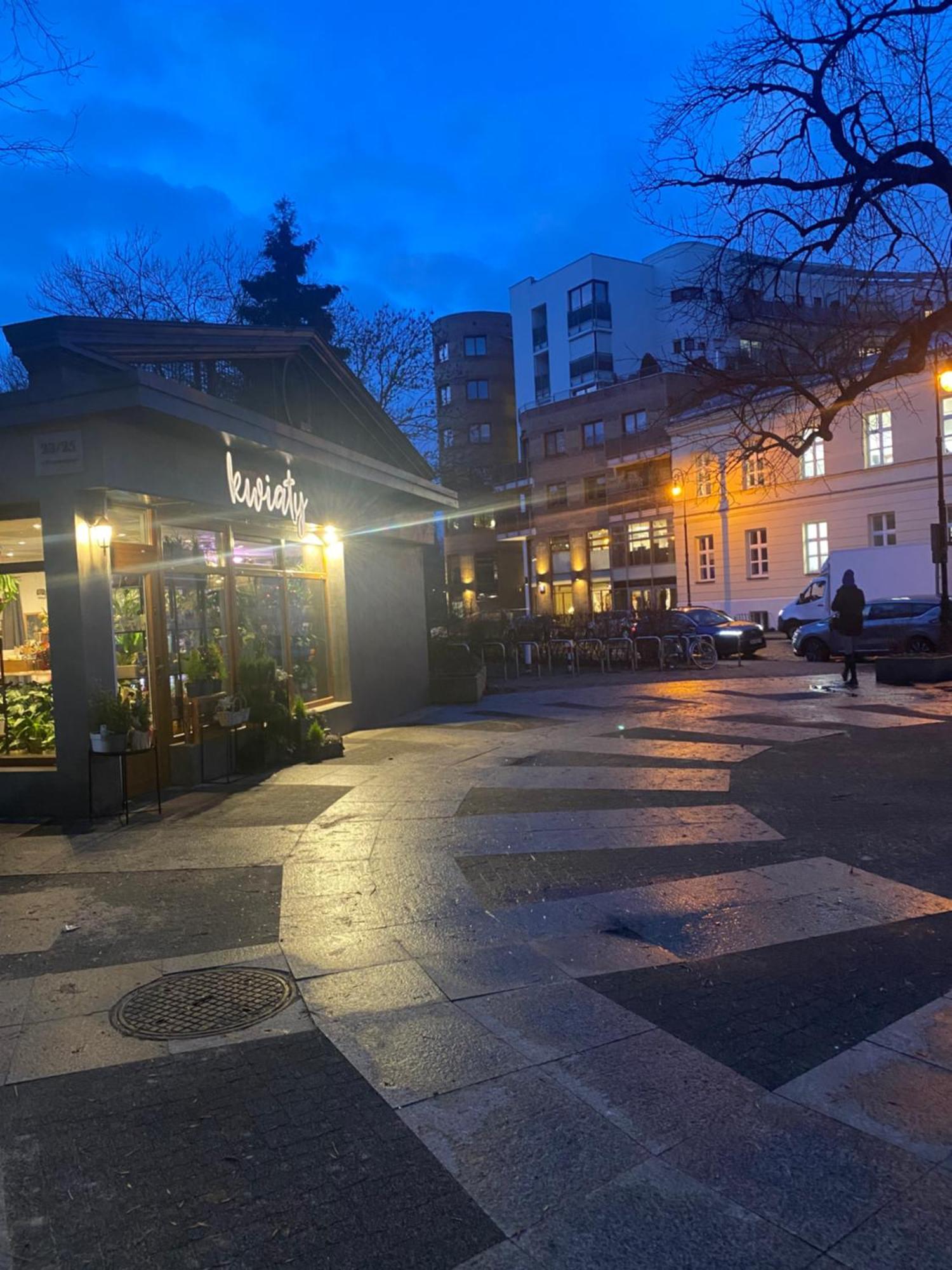 Komfortowy Na Florianskiej, Park Praski, Dw Wilenski,w Odleglosci Spaceru Od Starego Miasta, Milo Widziec Gosci Ze Zwierzetami Warschau